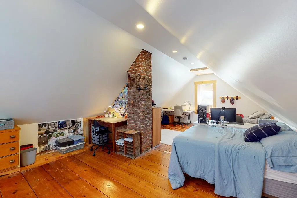 49 Ash Street Dover NH 03820