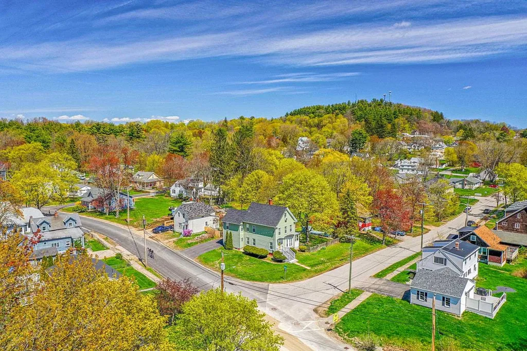 49 Ash Street Dover NH 03820
