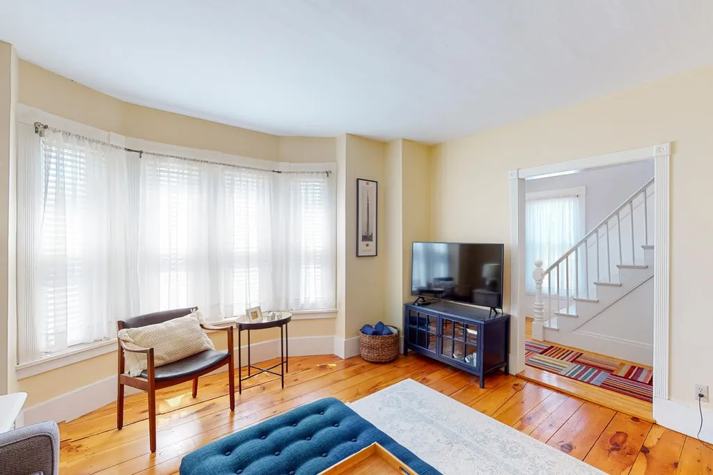 49 Ash Street Dover NH 03820