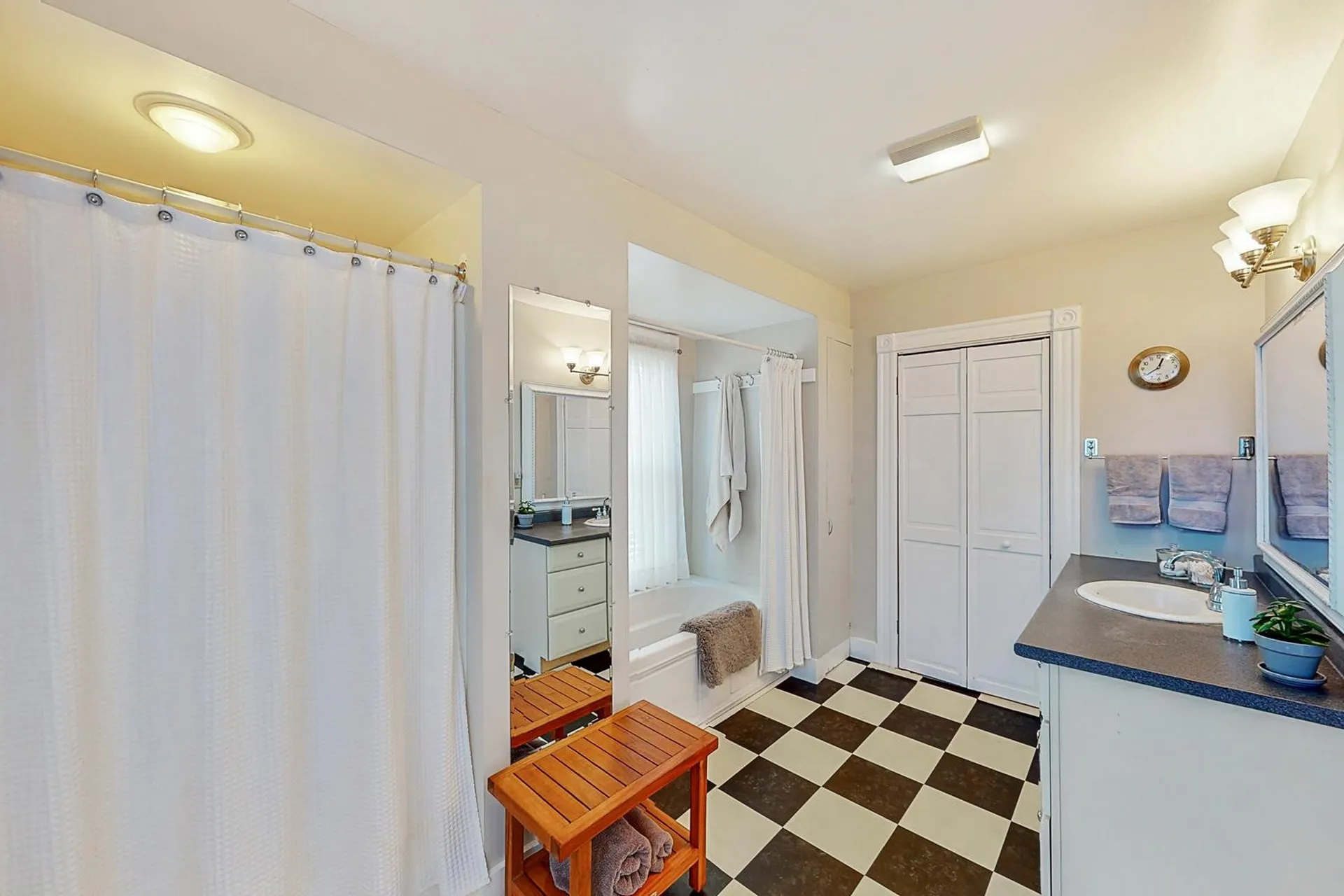49 Ash Street Dover NH 03820