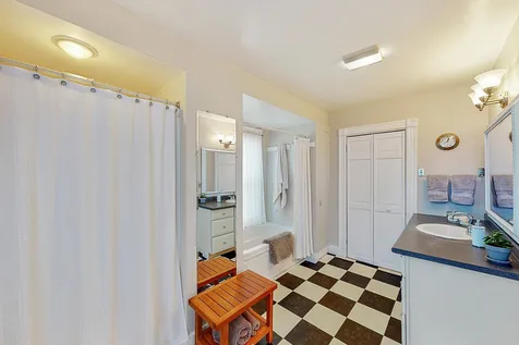 49 Ash Street Dover NH 03820