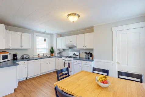 49 Ash Street Dover NH 03820