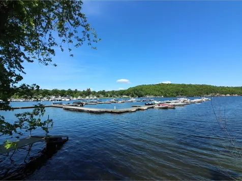 53 West Island Road Colchester VT 05446