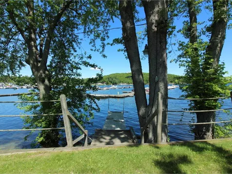 53 West Island Road Colchester VT 05446