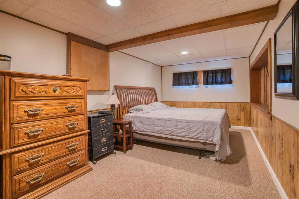 12 Sun Valley Road Hartland VT 05048