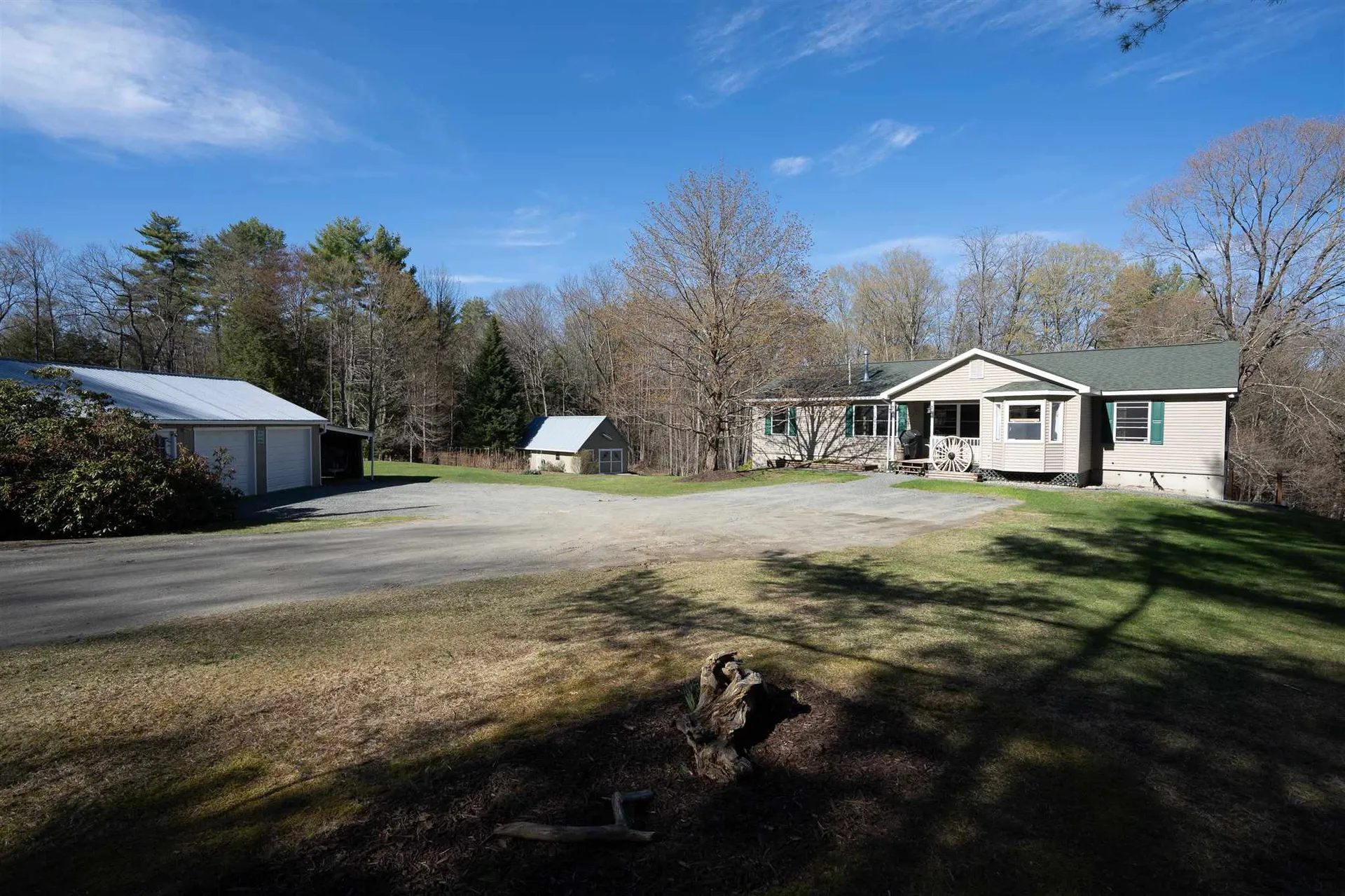 12 Sun Valley Road Hartland VT 05048