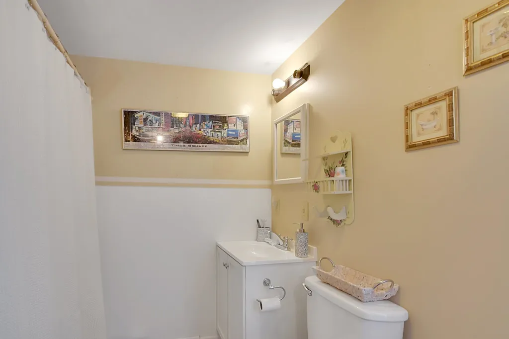 157 West Allen Street Winooski VT 05404