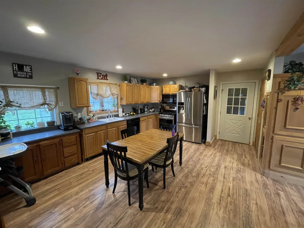 1331 Leighton Hill Road Newbury VT 05051