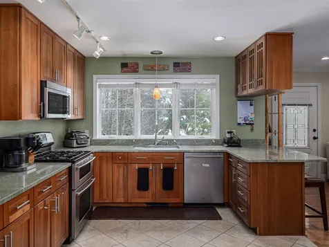 517 Sinclair Drive Stowe VT 05672