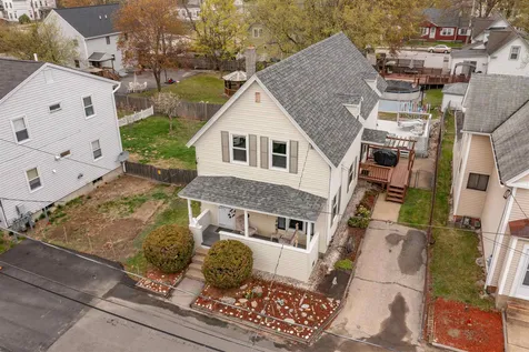 15 Springview Avenue Manchester NH 03103