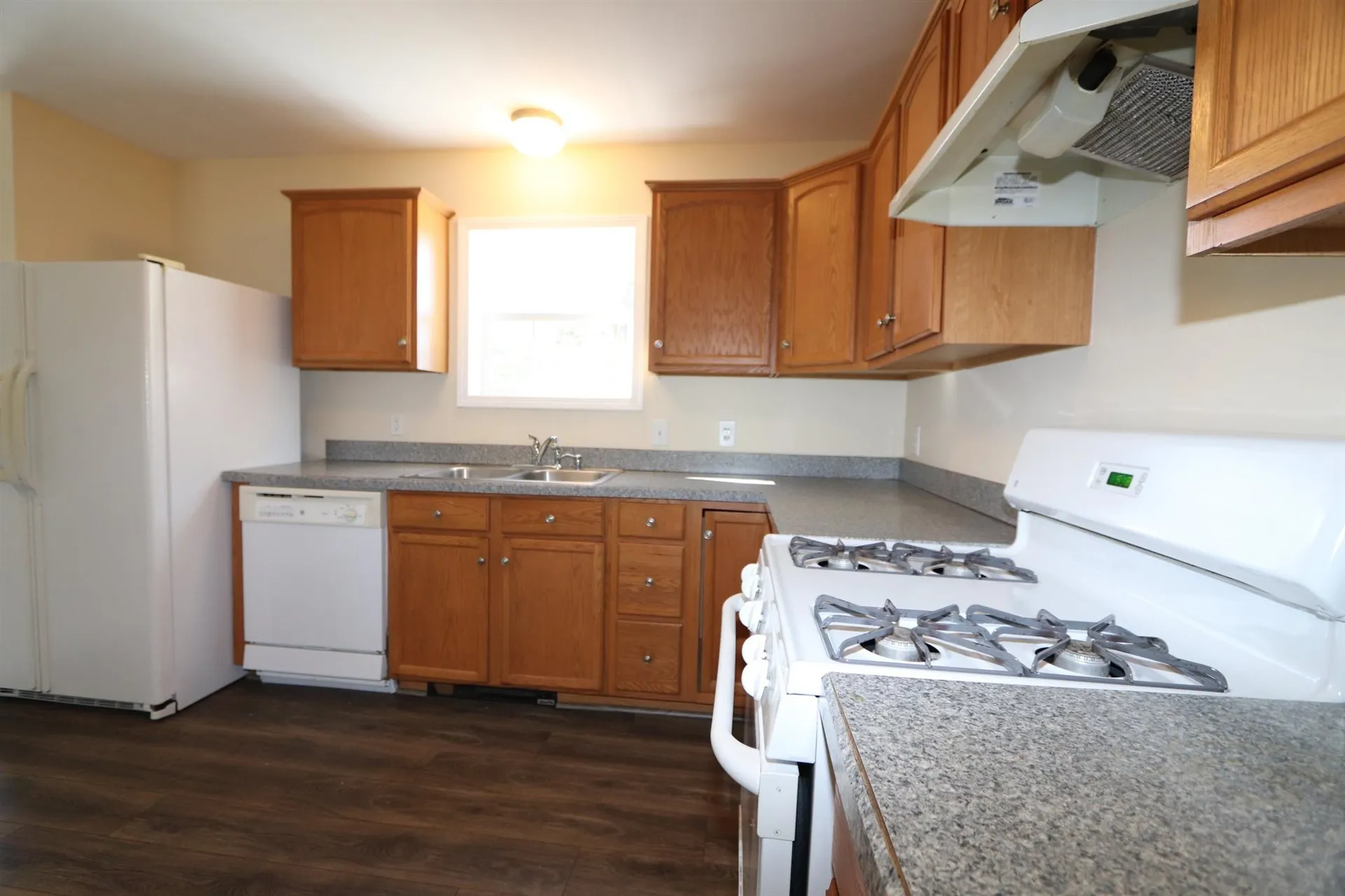 8 Chalk Pond Drive New Durham NH 03855