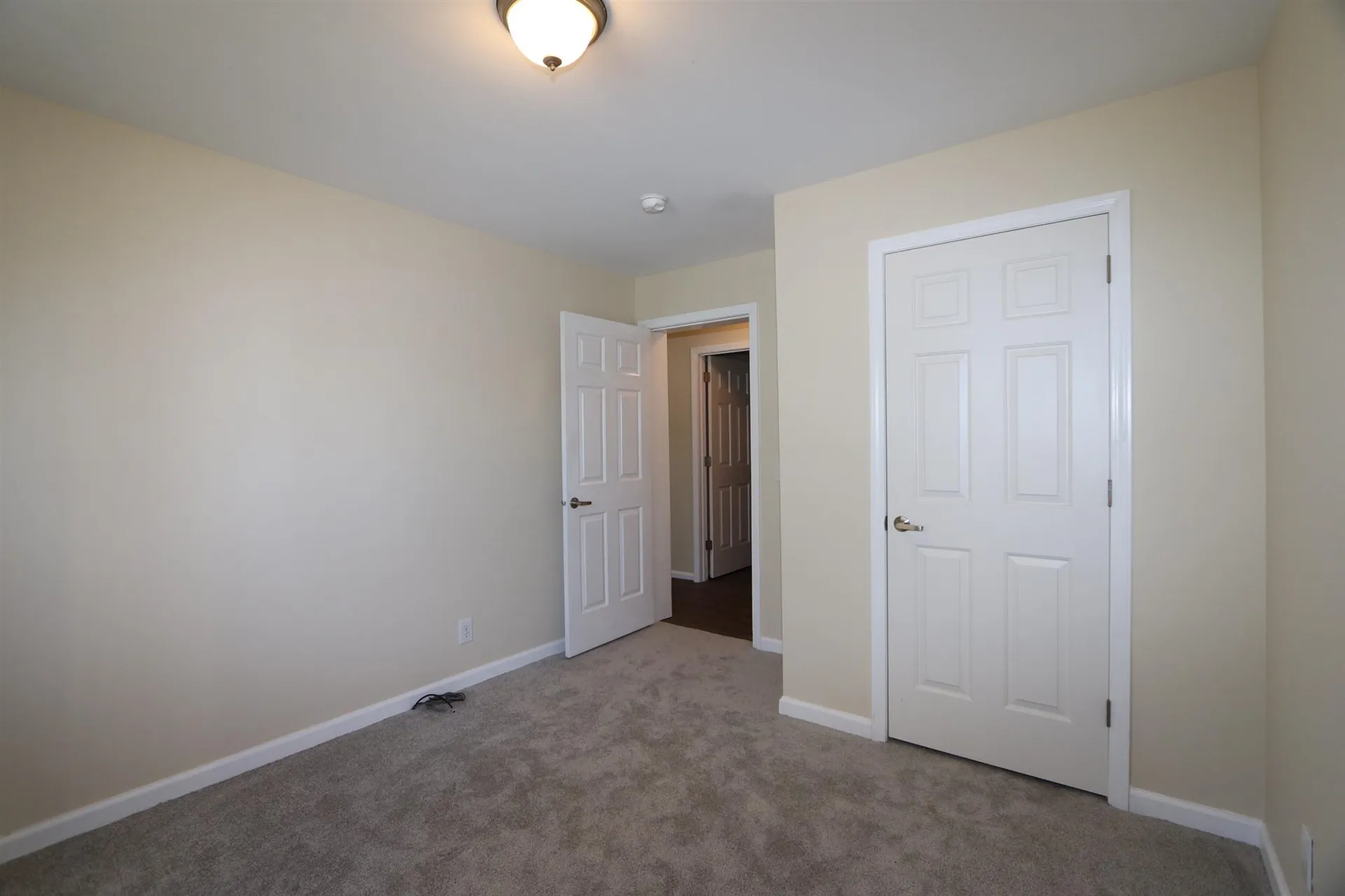 8 Chalk Pond Drive New Durham NH 03855