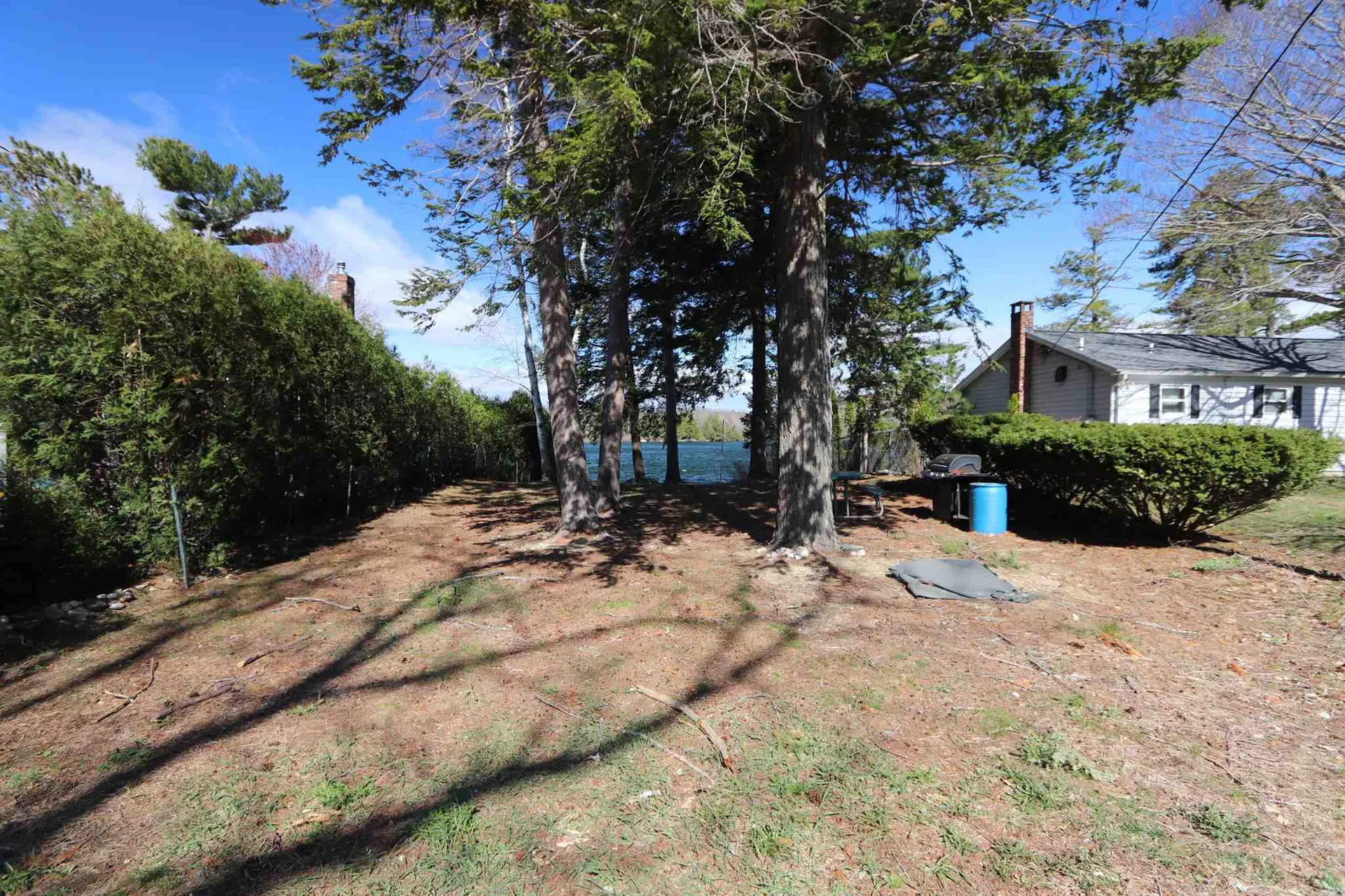 8 Chalk Pond Drive New Durham NH 03855
