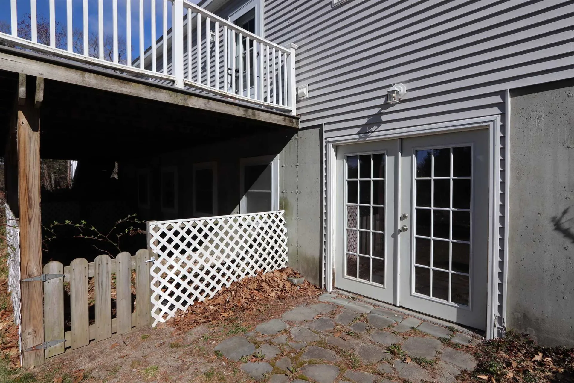 8 Chalk Pond Drive New Durham NH 03855