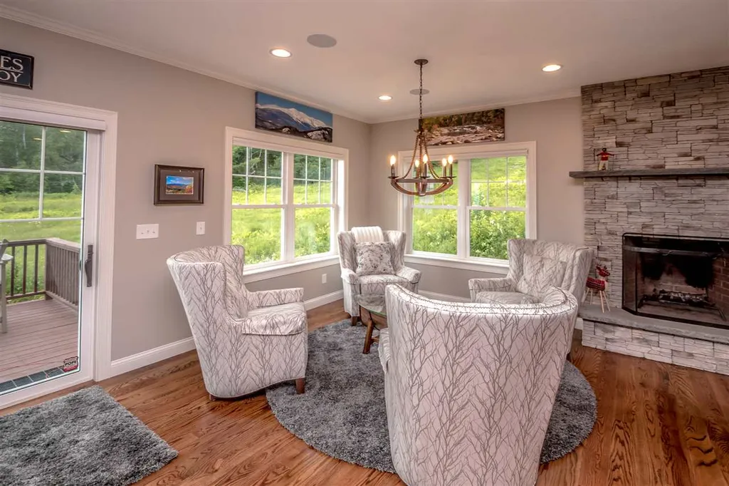 51 East Field Road Jackson NH 03846