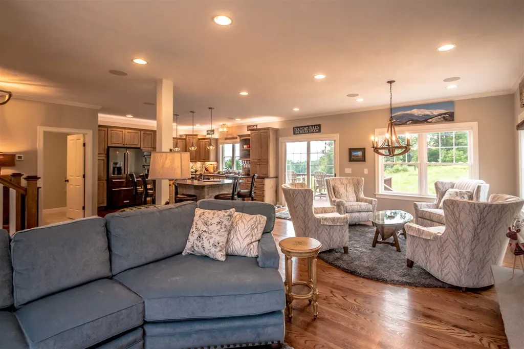 51 East Field Road Jackson NH 03846
