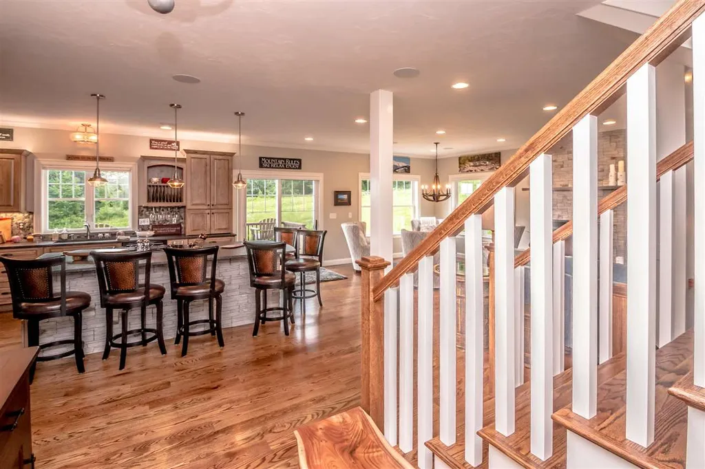 51 East Field Road Jackson NH 03846