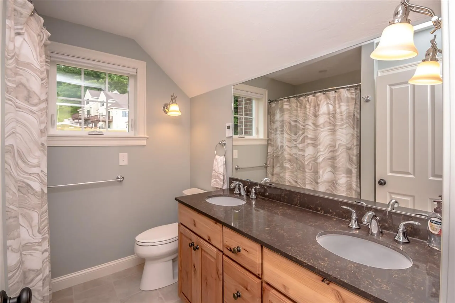 51 East Field Road Jackson NH 03846