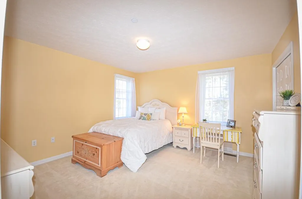 2 Alder Court Derry NH 03038