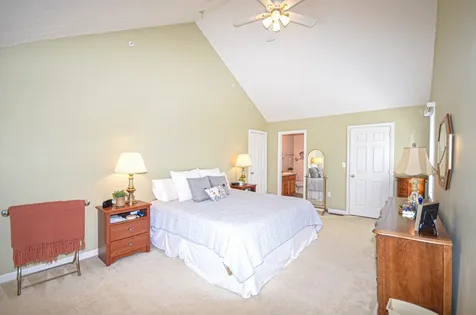 2 Alder Court Derry NH 03038