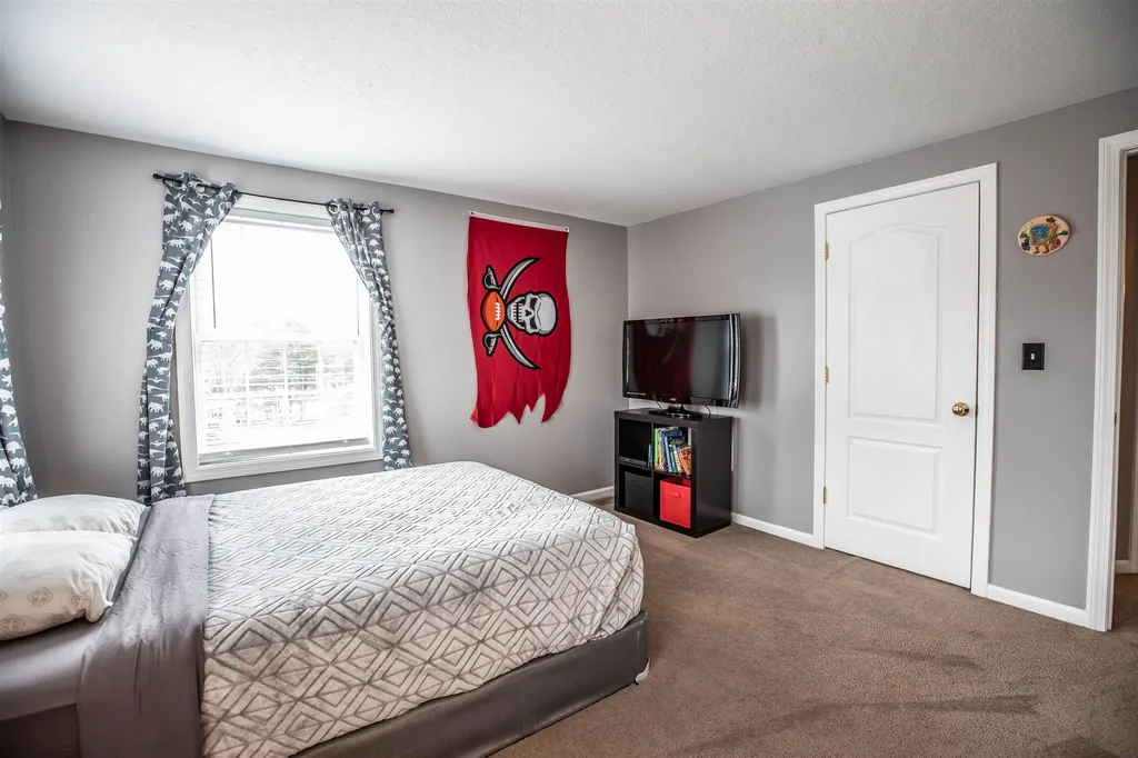 7 North Intervale Street Nashua NH 03064