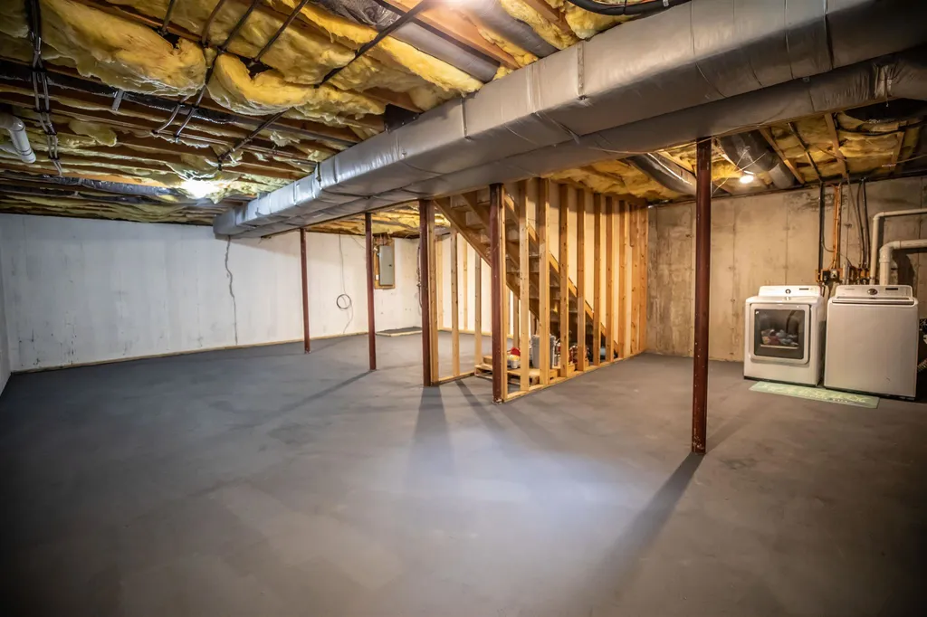7 North Intervale Street Nashua NH 03064