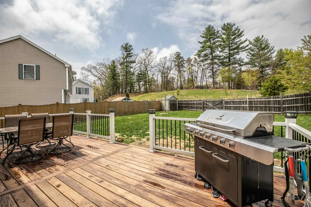 7 North Intervale Street Nashua NH 03064