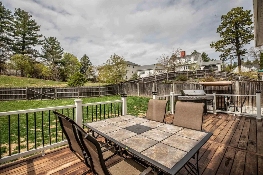 7 North Intervale Street Nashua NH 03064