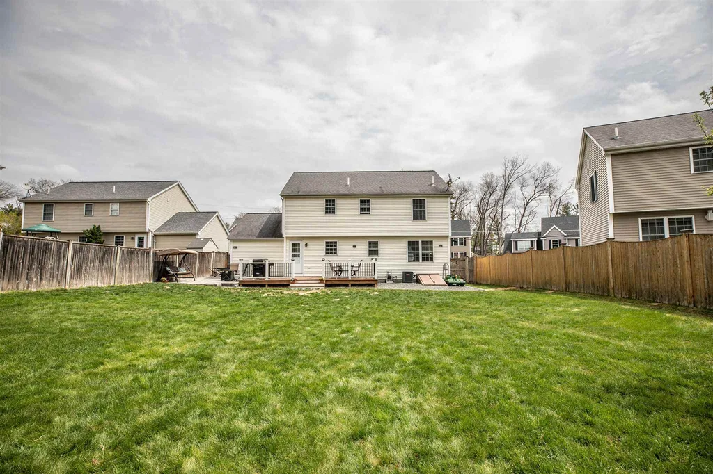 7 North Intervale Street Nashua NH 03064