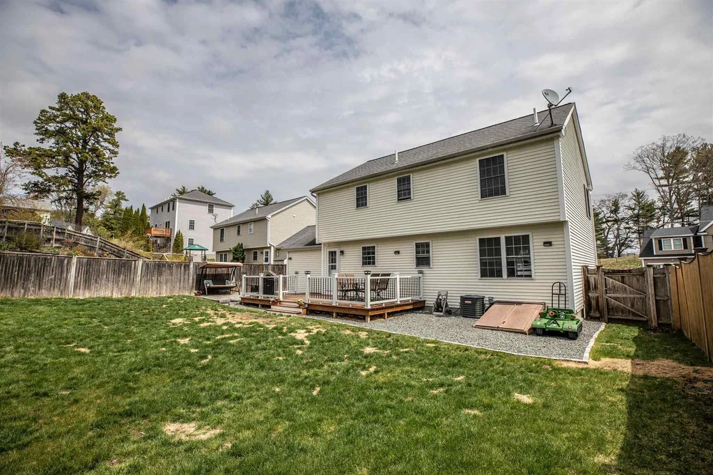 7 North Intervale Street Nashua NH 03064