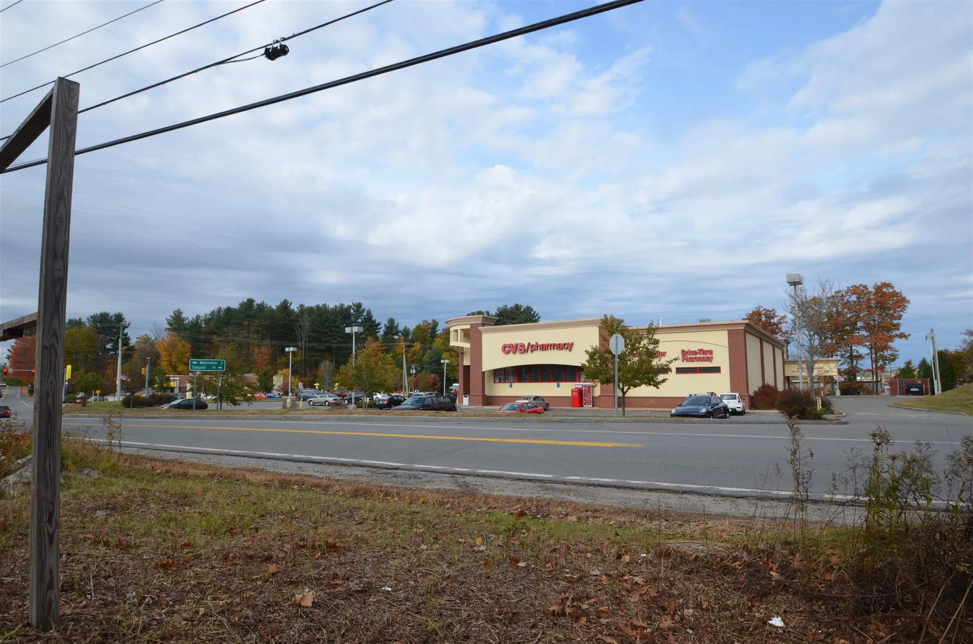 5 Whitehall Road Hooksett NH 03106