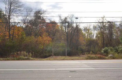 5 Whitehall Road Hooksett NH 03106