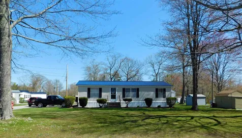 7 Apricot Way North Hampton NH 03862