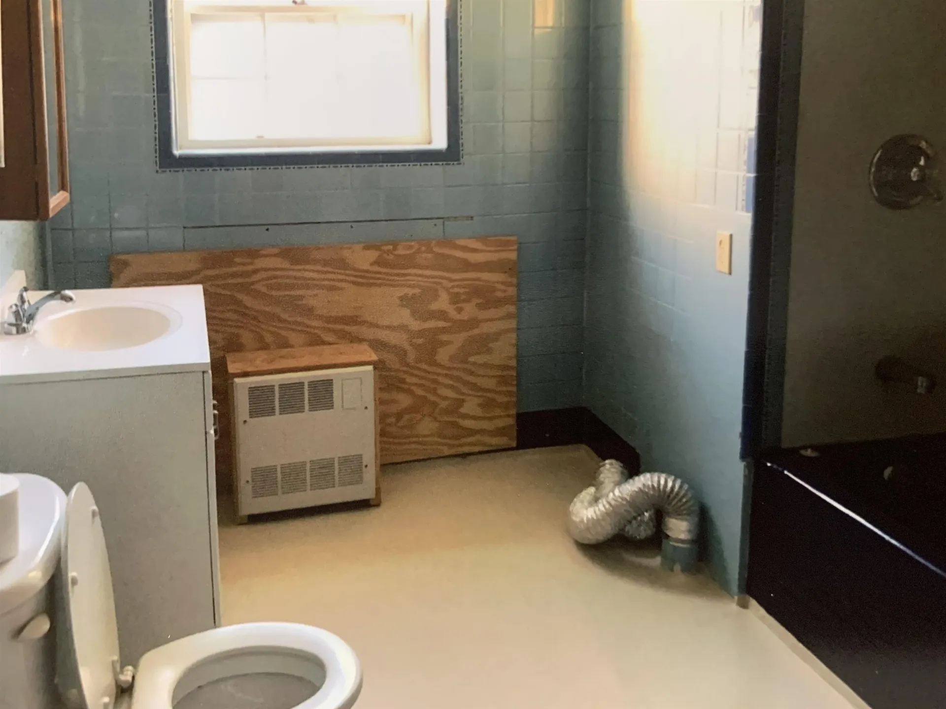 1253 Hooksett Road Hooksett NH 03106