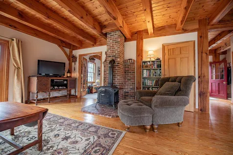 706 Murray Hill Road Hill NH 03243