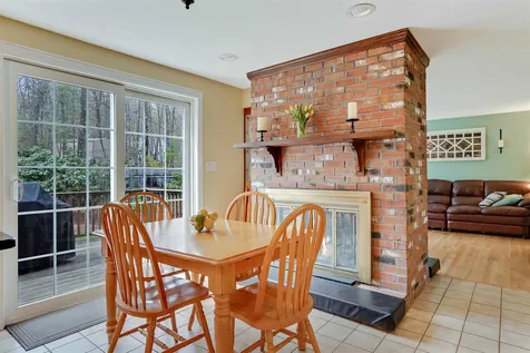 25 Heritage Hill Road Windham NH 03087