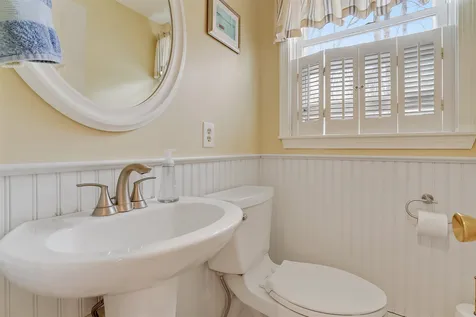 25 Heritage Hill Road Windham NH 03087