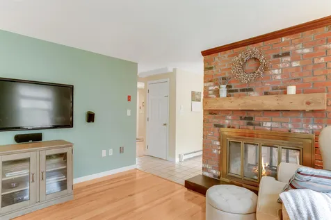 25 Heritage Hill Road Windham NH 03087