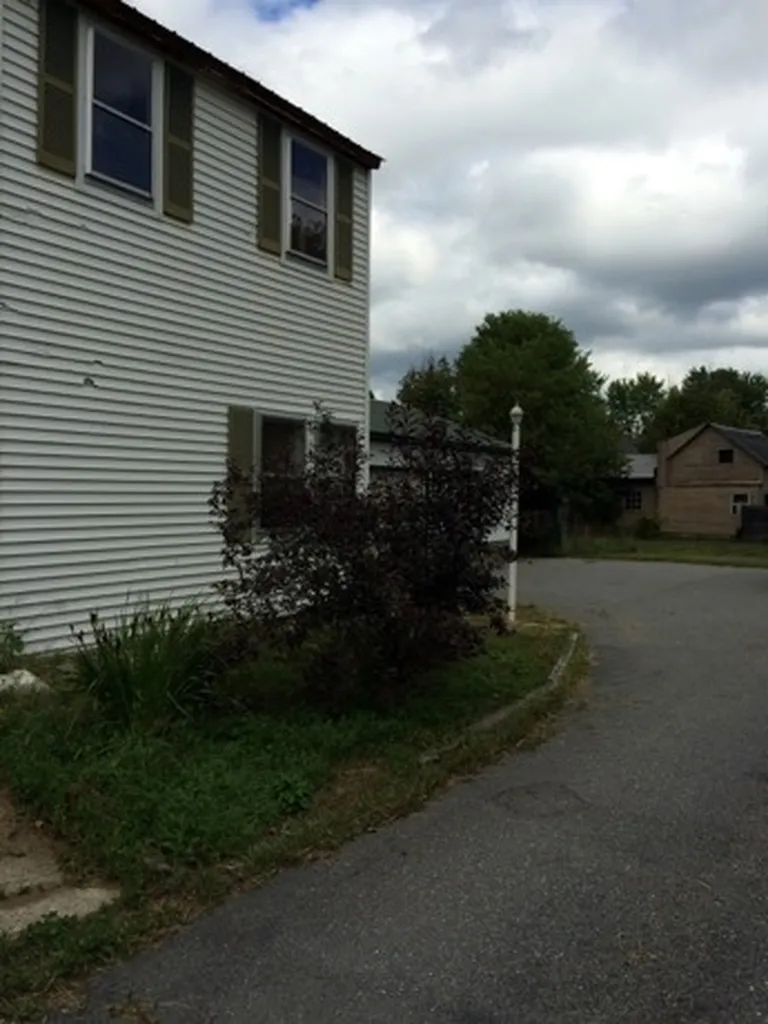 25 West Terrace Street Claremont NH 03743