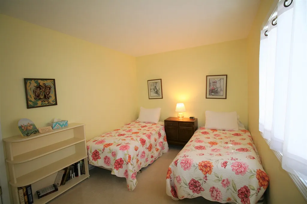 54 Bayley Way Hartford VT 05059