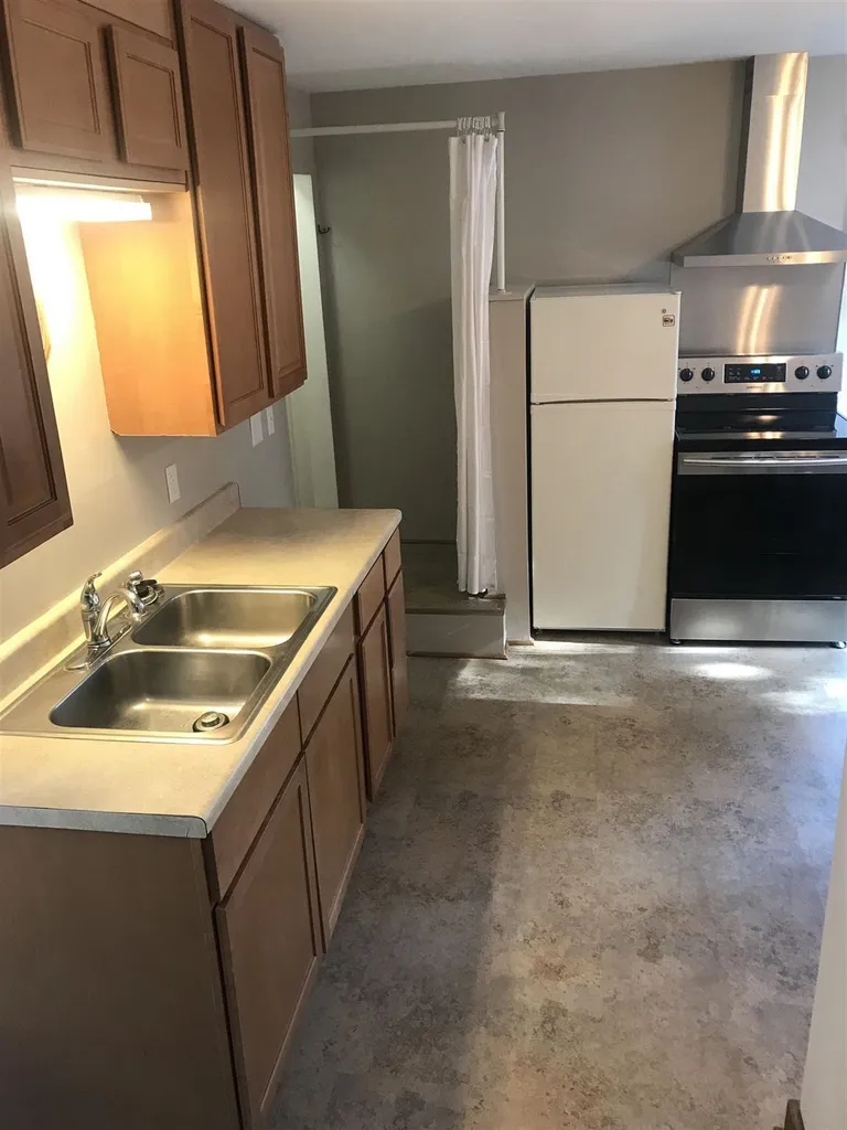 502 N State Street Concord NH 03301