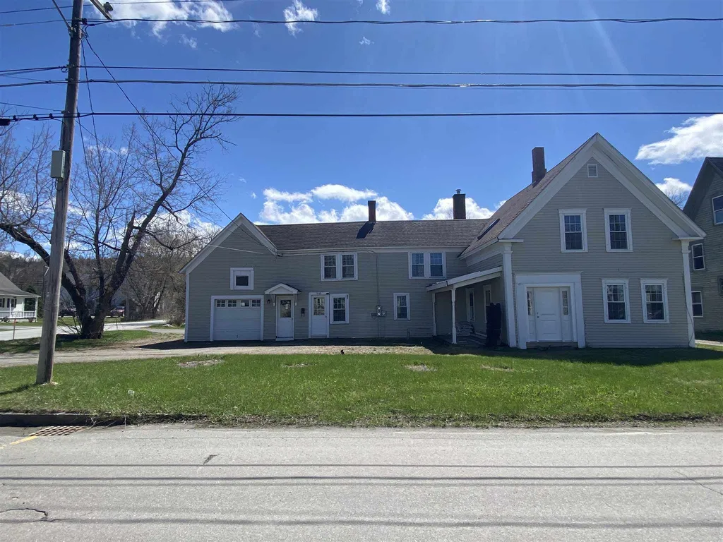 38 Pleasant Street Colebrook NH 03576