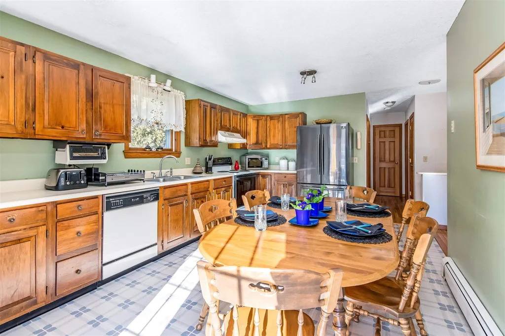 536 Bostwick Road Shelburne VT 05482
