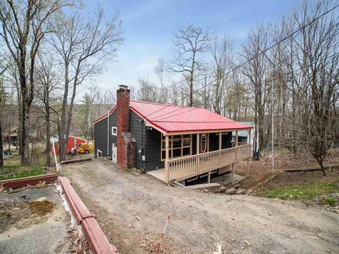 9 Ivy Avenue Gilmanton NH 03237