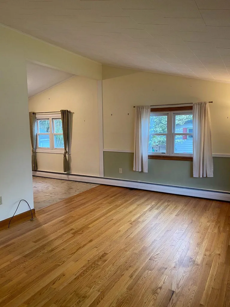 16 Woodside Avenue Keene NH 03431