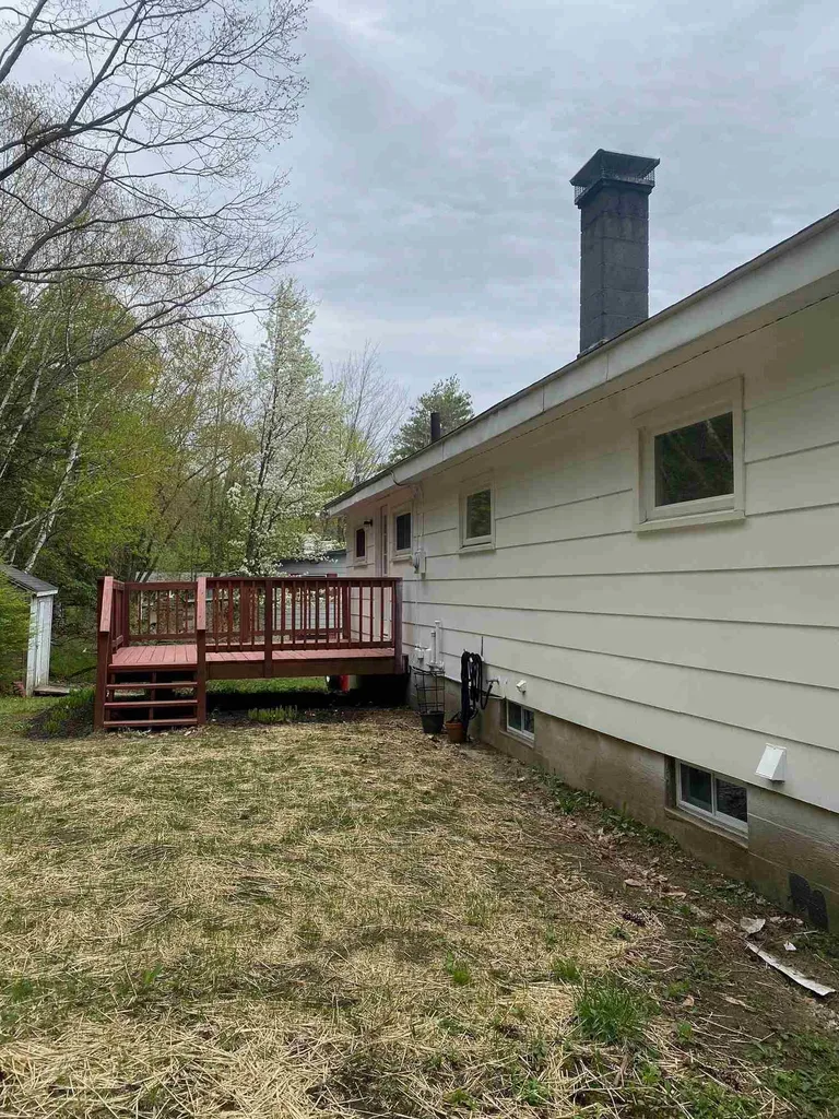 16 Woodside Avenue Keene NH 03431