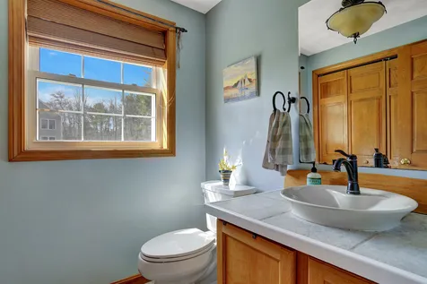 15 Beacon Hill Road Pelham NH 03076