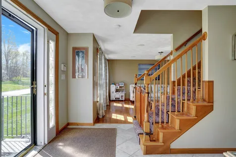 15 Beacon Hill Road Pelham NH 03076