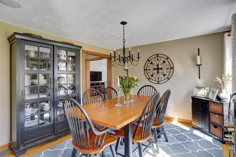 15 Beacon Hill Road Pelham NH 03076