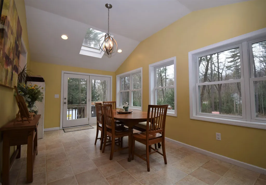 7 Winslow Park Road Kingston NH 03848